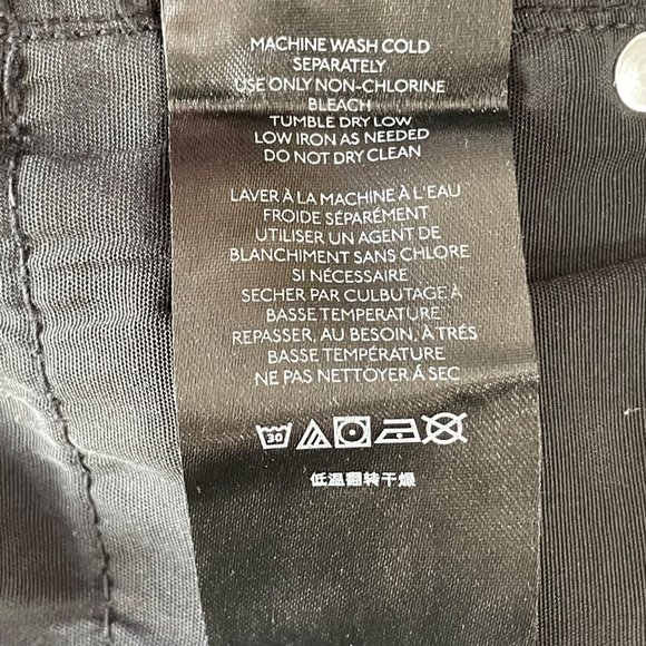 BDG Urban Outfitters Womens 30 Girlfriend High Rise Denim Shorts Faded Black - Picture 10 of 12